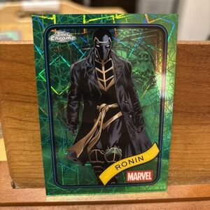RONIN 2025 TOPPS‎ CHROME MARVEL GREEN LAZER REFRACTOR /99